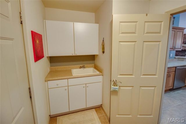 5214 Willis Avenue, Godfrey, IL 62035