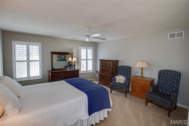 5214 Willis Avenue, Godfrey, IL 62035