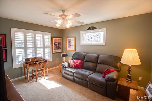 5214 Willis Avenue, Godfrey, IL 62035