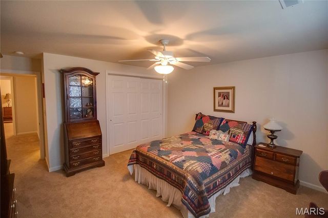 5214 Willis Avenue, Godfrey, IL 62035