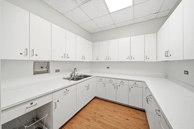6059 S Ashland Avenue, Chicago, IL 60636