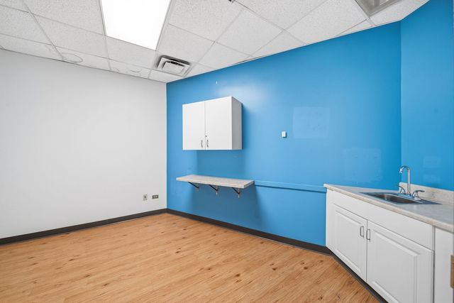 6059 S Ashland Avenue, Chicago, IL 60636