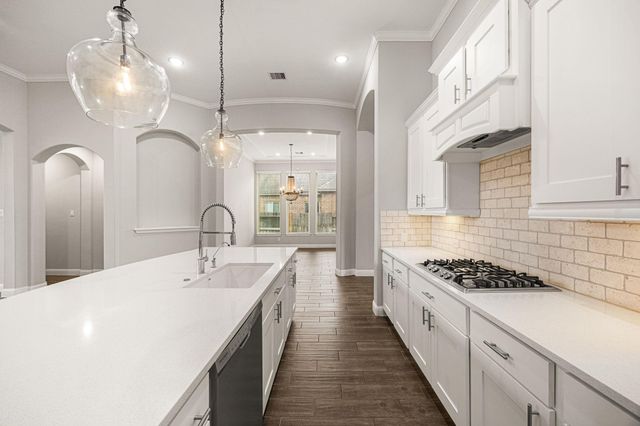 1618 Saxon Bend Trail, Richmond, TX 77469