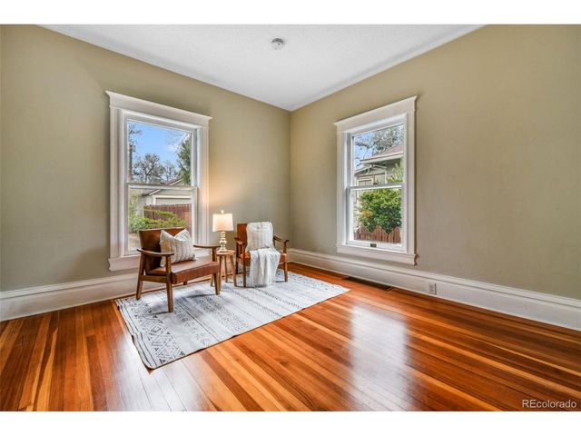 1208 N Corona St, Colorado Springs, CO 80903