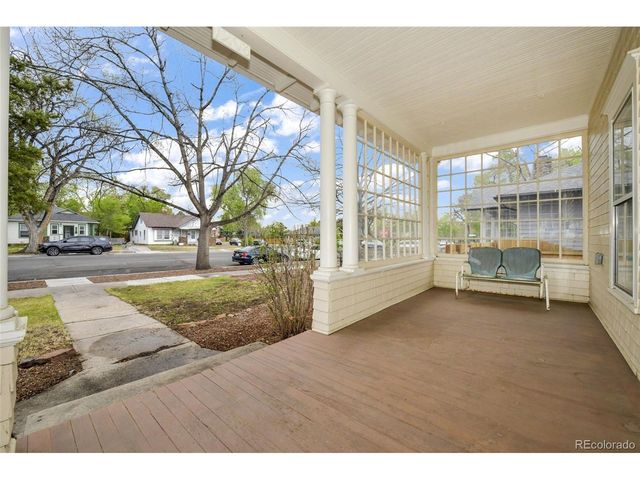 1208 N Corona St, Colorado Springs, CO 80903