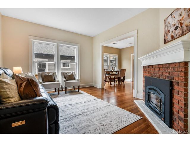 1208 N Corona St, Colorado Springs, CO 80903