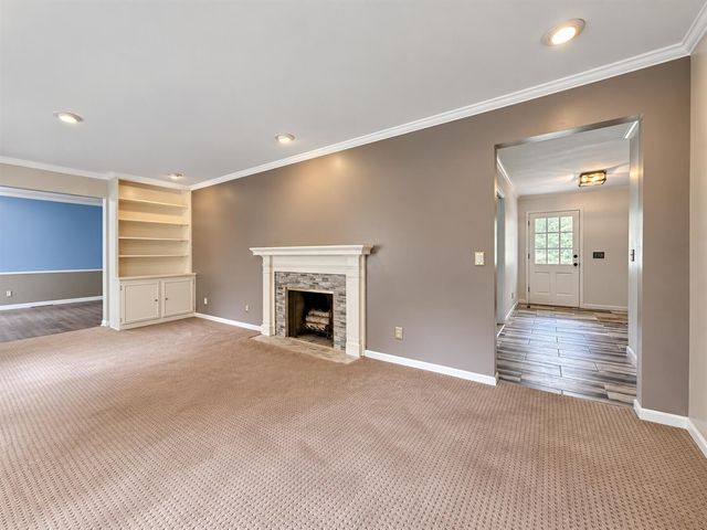2134 Sycamore Lane, Kalamazoo, MI 49008