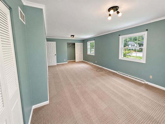 2134 Sycamore Lane, Kalamazoo, MI 49008