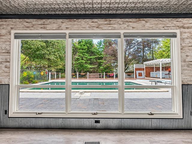 2134 Sycamore Lane, Kalamazoo, MI 49008