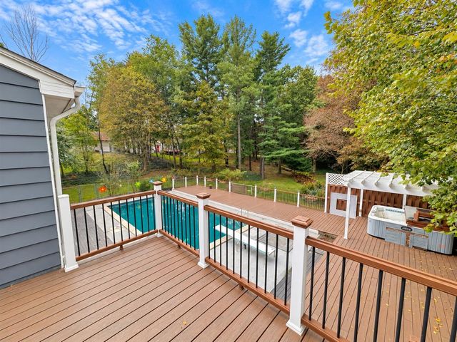 2134 Sycamore Lane, Kalamazoo, MI 49008