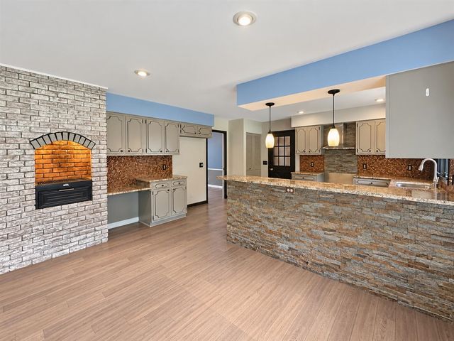 2134 Sycamore Lane, Kalamazoo, MI 49008