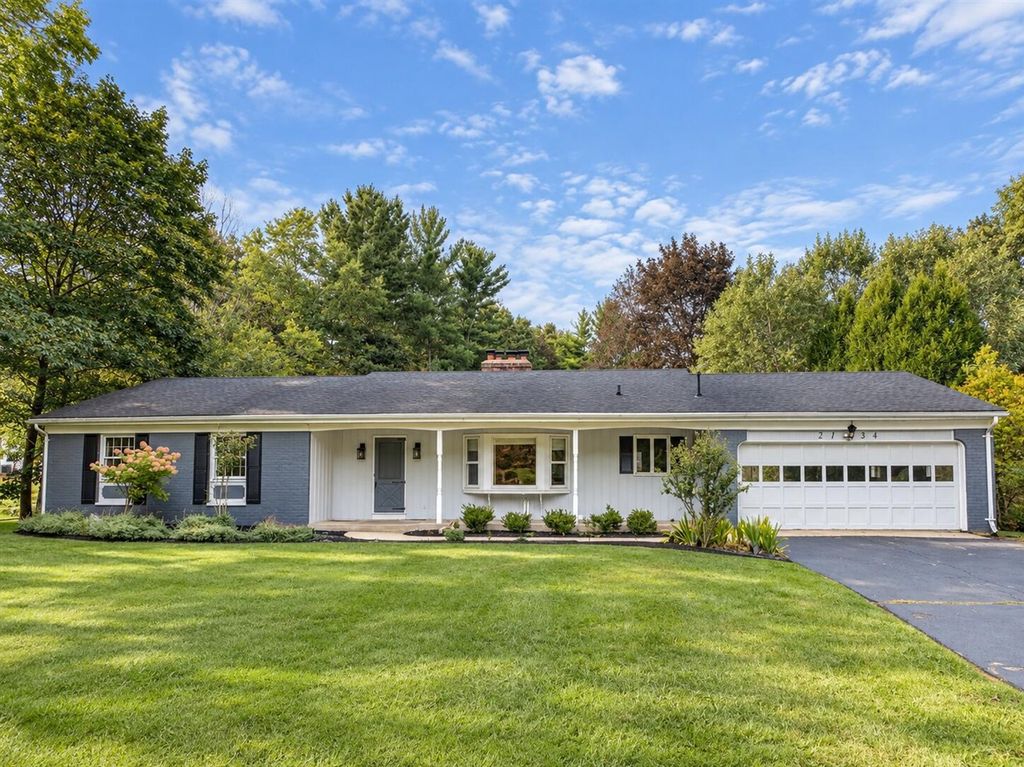 2134 Sycamore Lane, Kalamazoo, MI 49008
