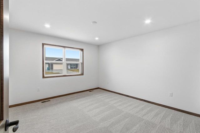 612 Roosevelt Street, Baraboo, WI 53913