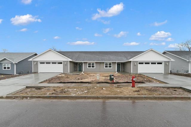 612 Roosevelt Street, Baraboo, WI 53913