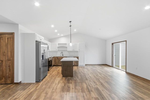 612 Roosevelt Street, Baraboo, WI 53913