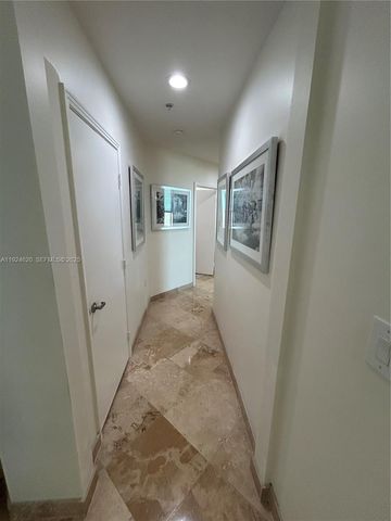 9055 SW 73 Court 809, Miami, FL 33156