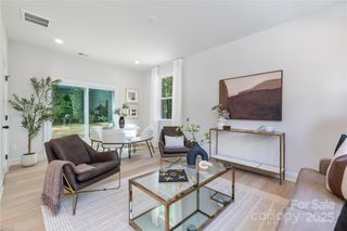 405 Winston Avenue, Statesville, NC 28677