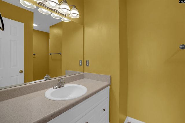 2000 Water Oak Drive 3-B, Lexington, SC 29073