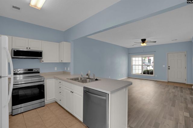 2000 Water Oak Drive 3-B, Lexington, SC 29073