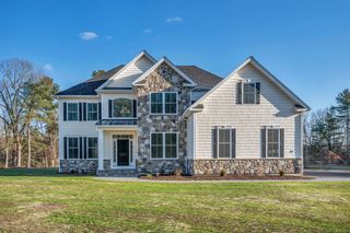 105 (Option B) Crosby Road, Glastonbury, CT 06033