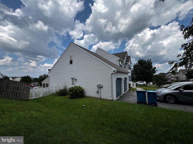 310 WIMBLETON WAY, Red Lion, PA 17356
