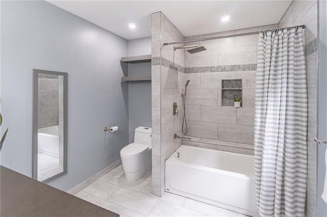 288 Shire Way, Lawrenceville, GA 30044
