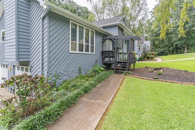 288 Shire Way, Lawrenceville, GA 30044