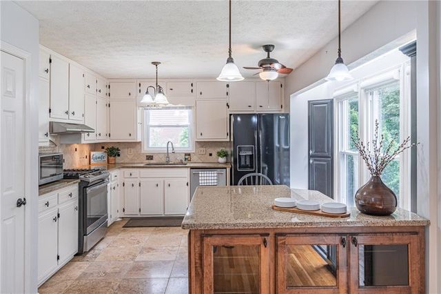 288 Shire Way, Lawrenceville, GA 30044