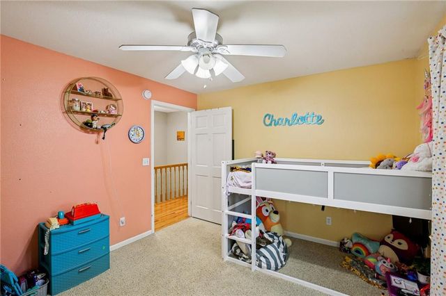 4547 Wallace Road, Mclouth, KS 66054