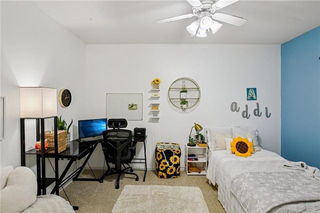 4547 Wallace Road, Mclouth, KS 66054