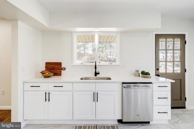 704 FISHING CREEK RD, New Cumberland, PA 17070