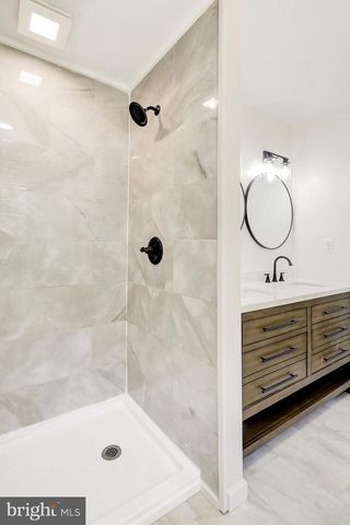 704 FISHING CREEK RD, New Cumberland, PA 17070