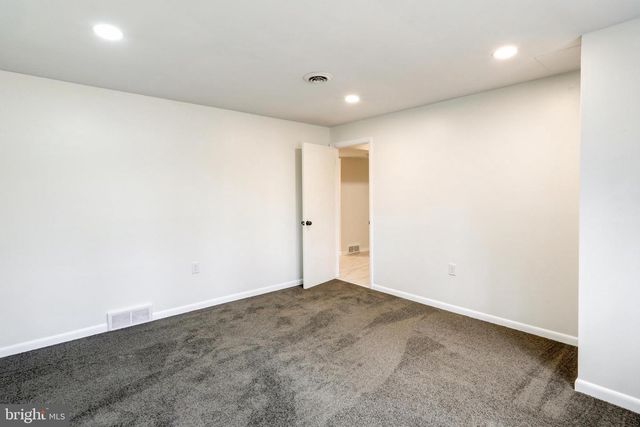 704 FISHING CREEK RD, New Cumberland, PA 17070