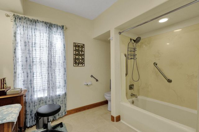 137 King Avenue, Columbus, OH 43201