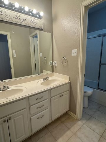 1455 Memorial Drive, Rockwall, TX 75087