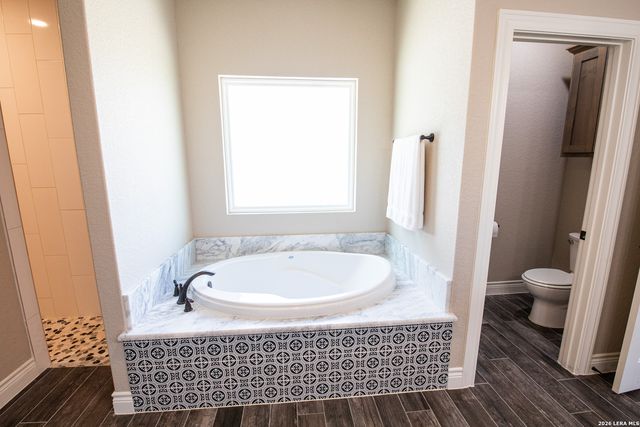 104 N Tranquility, La Vernia, TX 78121
