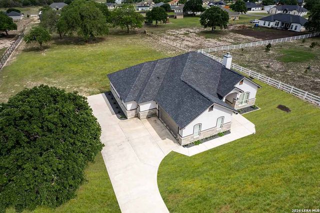 104 N Tranquility, La Vernia, TX 78121