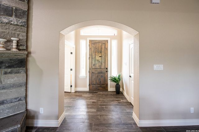 104 N Tranquility, La Vernia, TX 78121