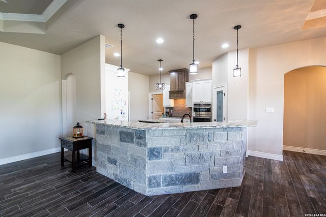 104 N Tranquility, La Vernia, TX 78121