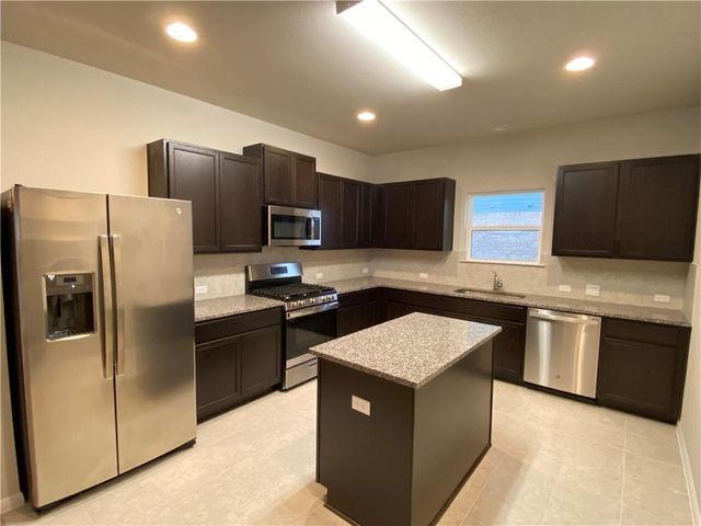 8409 Looksee LN, Austin, TX 78744