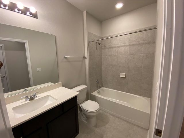 8409 Looksee LN, Austin, TX 78744