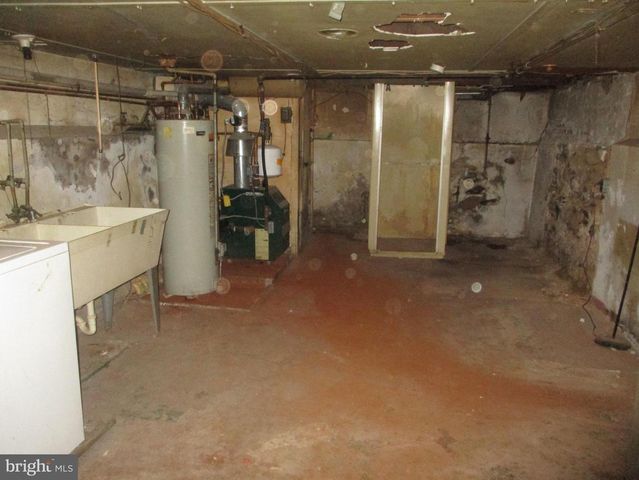 1016 CHESTNUT ST, Wilmington, DE 19805