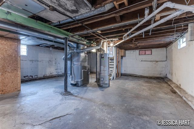 851 Hollywood Street, Grand Rapids, MI 49505