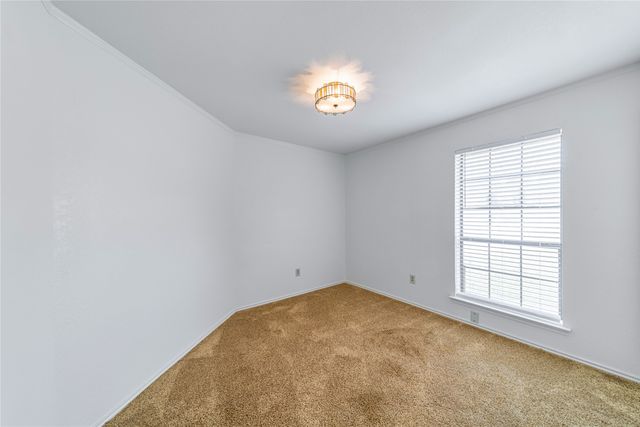 5434 Peninsula Way, Garland, TX 75043