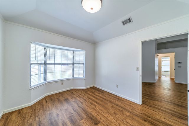 5434 Peninsula Way, Garland, TX 75043