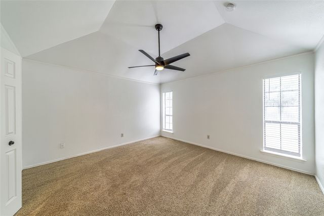 5434 Peninsula Way, Garland, TX 75043
