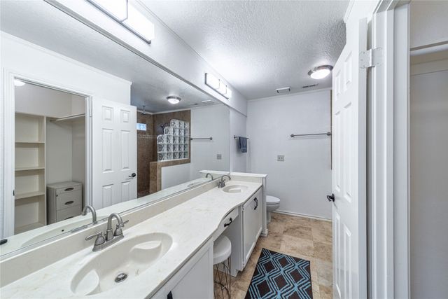 5434 Peninsula Way, Garland, TX 75043
