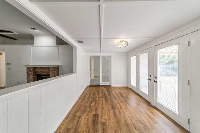 5434 Peninsula Way, Garland, TX 75043