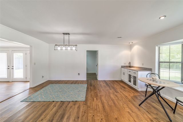 5434 Peninsula Way, Garland, TX 75043