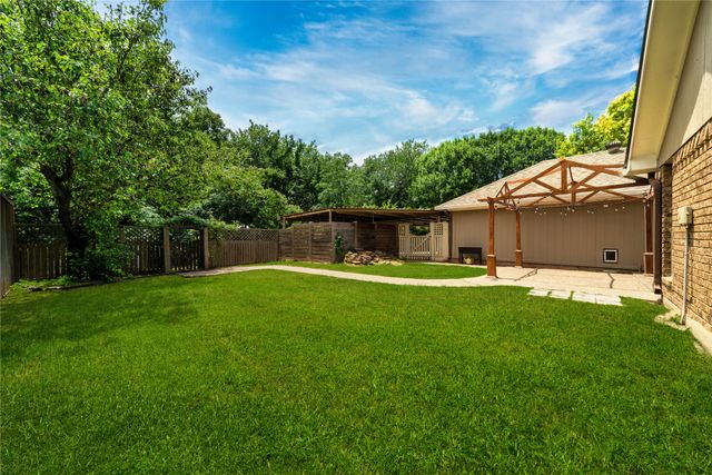5434 Peninsula Way, Garland, TX 75043